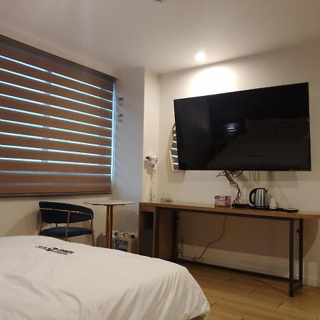 No.25 Hotel Busan Seomyeon Station Exterior photo