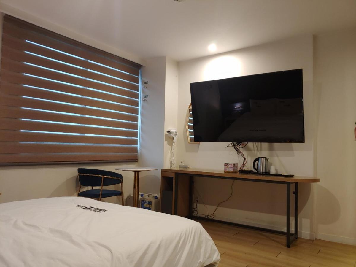 No.25 Hotel Busan Seomyeon Station Exterior photo